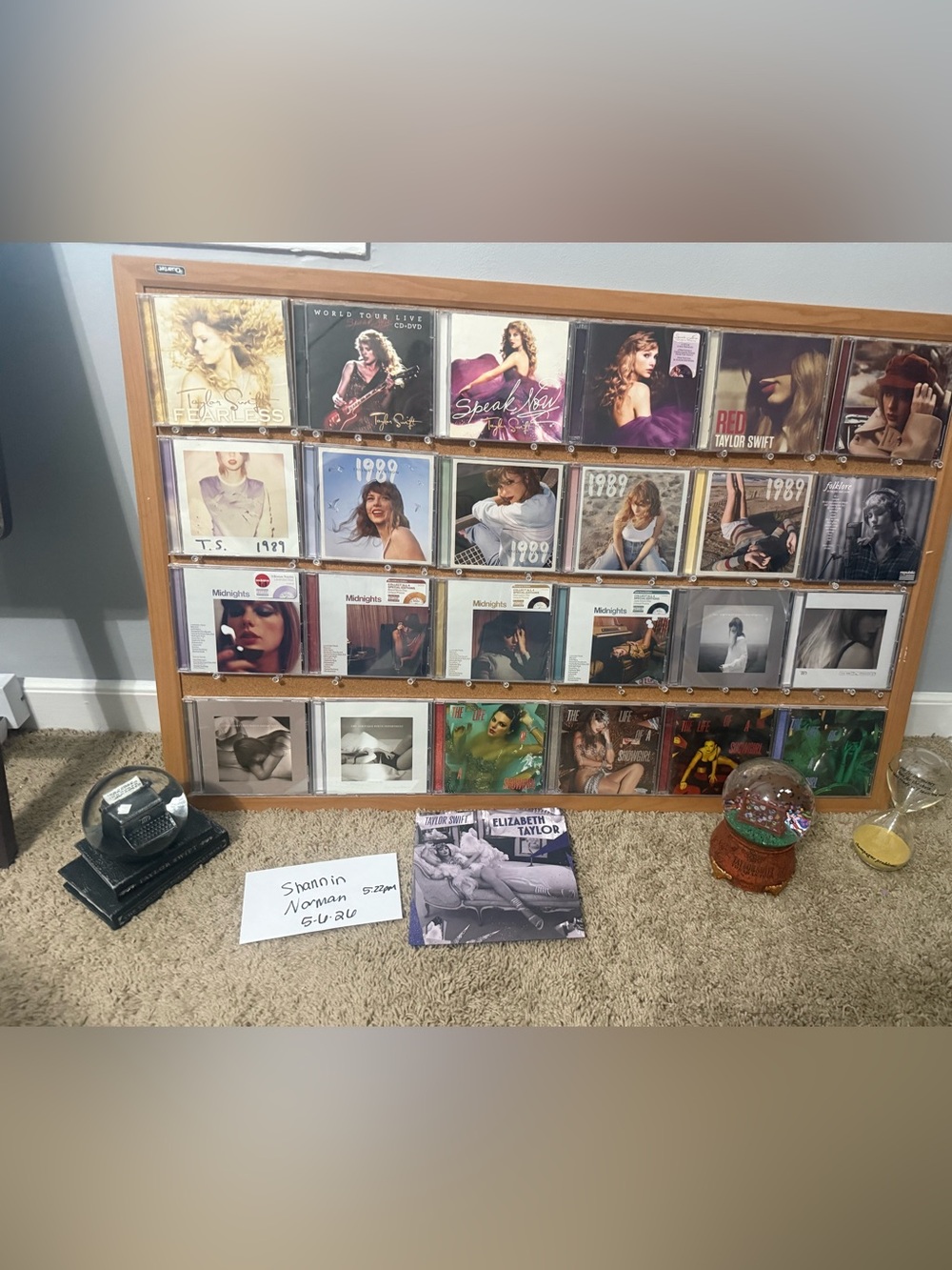 Taylor Swift Snow globes ONLY